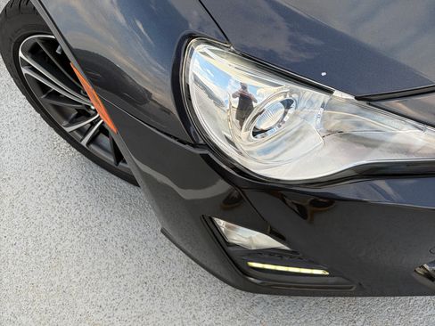 Used 2015 Scion FR-S RWD image 23