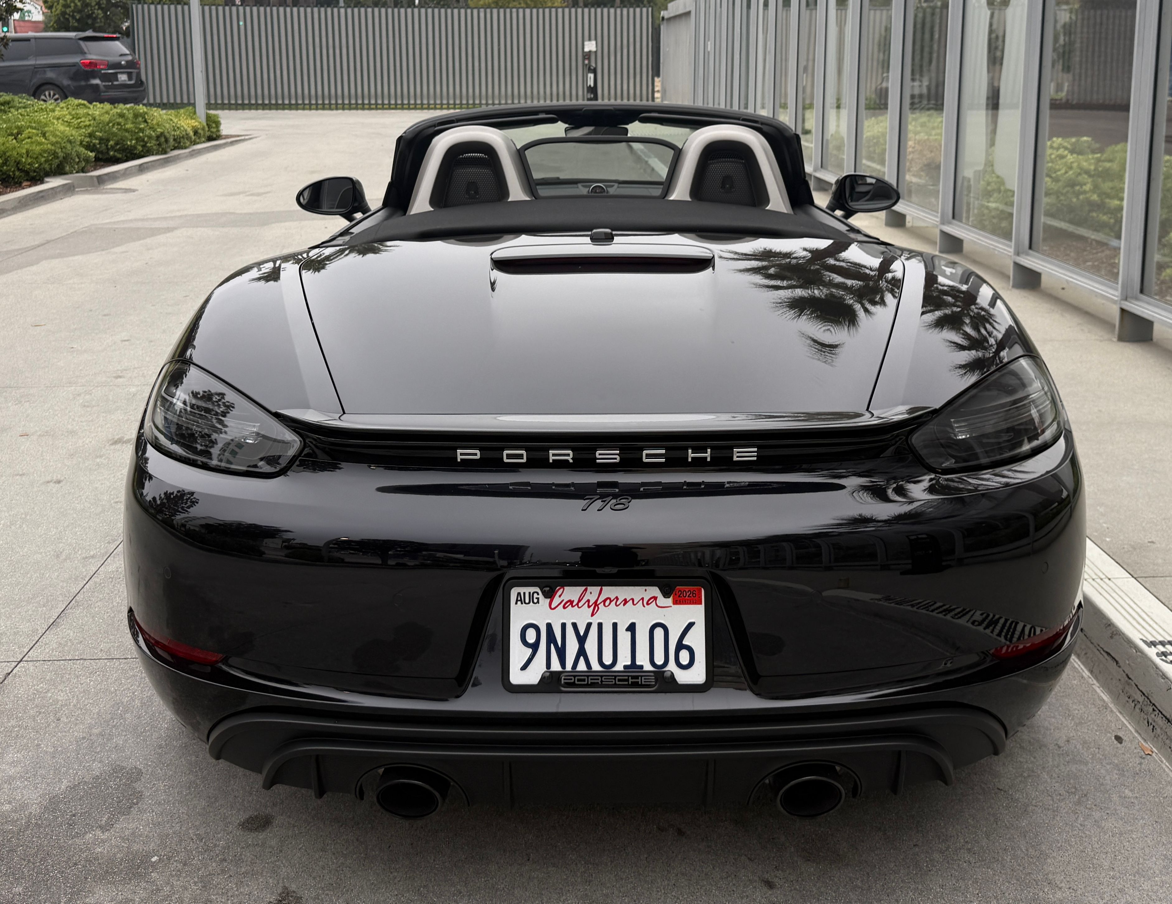 Used 2024 Porsche 718 Boxster GTS RWD image 4