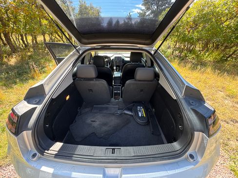 Used 2013 Chevrolet Volt Premium w/ Premium Trim Package image 8