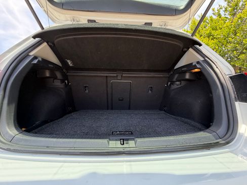 Used 2018 Volkswagen Golf SE FWD image 14