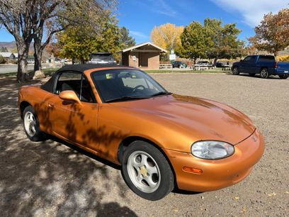 Used 2000 MAZDA MX-5 Miata