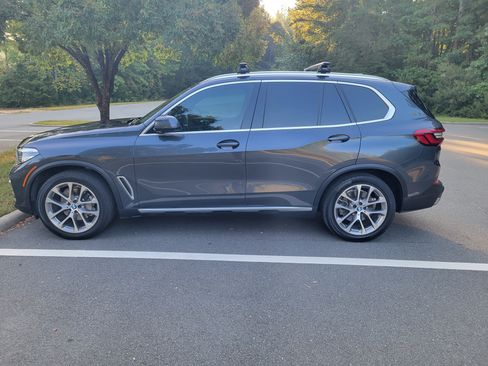 Used 2020 BMW X5 xDrive40i w/ Convenience Package image 9