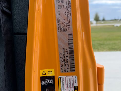 Used 2021 Jeep Gladiator Overland w/ Popular Equipment Package image 22