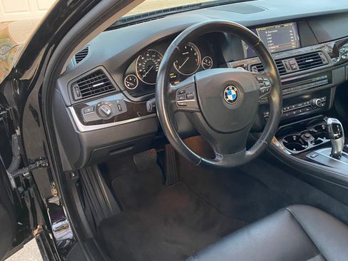 Used 2011 BMW 528i Sedan image 12
