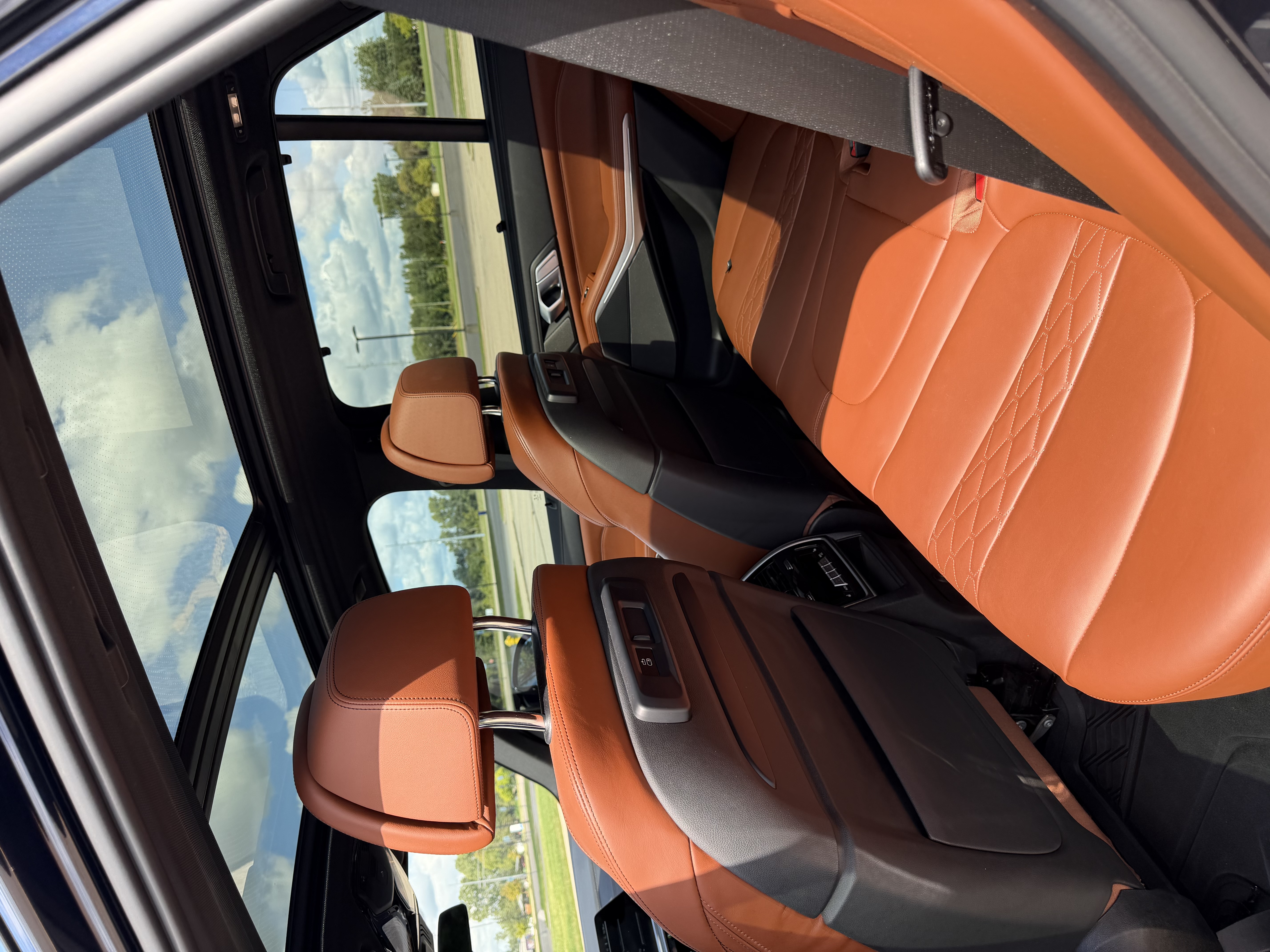 Used 2022 BMW X5 M50i w/ Premium Enhanced Package AWD/4WD image 20