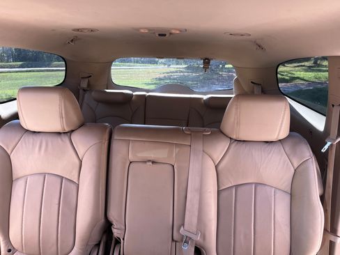 Used 2008 Buick Enclave CXL w/ Driver Confidence Package image 18