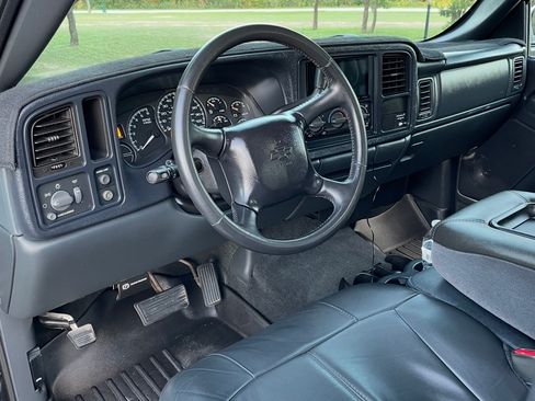 Used 2001 Chevrolet Silverado 1500 LT image 8