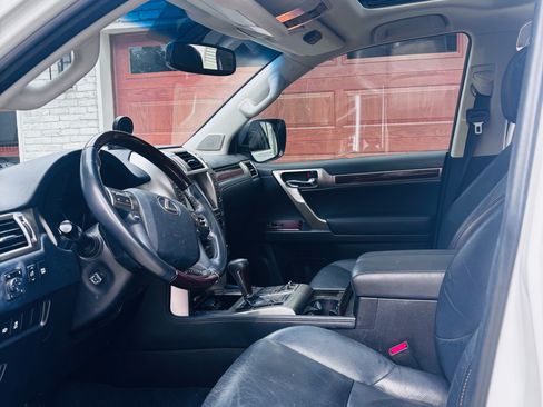 Used 2019 Lexus GX 460 Premium AWD/4WD image 8