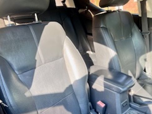 Used 2009 Dodge Avenger SXT w/ Premium Convenience Group image 6