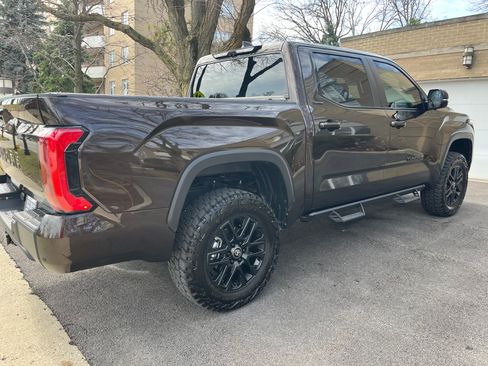 Used 2025 Toyota Tundra Limited image 21