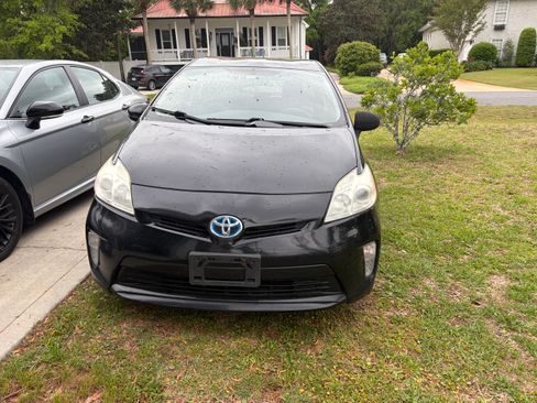 Used 2013 Toyota Prius Persona Series image 2
