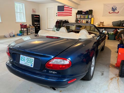 Used 1997 Jaguar XK8 Convertible image 5