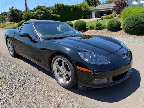Used 2009 Chevrolet Corvette Coupe image 10