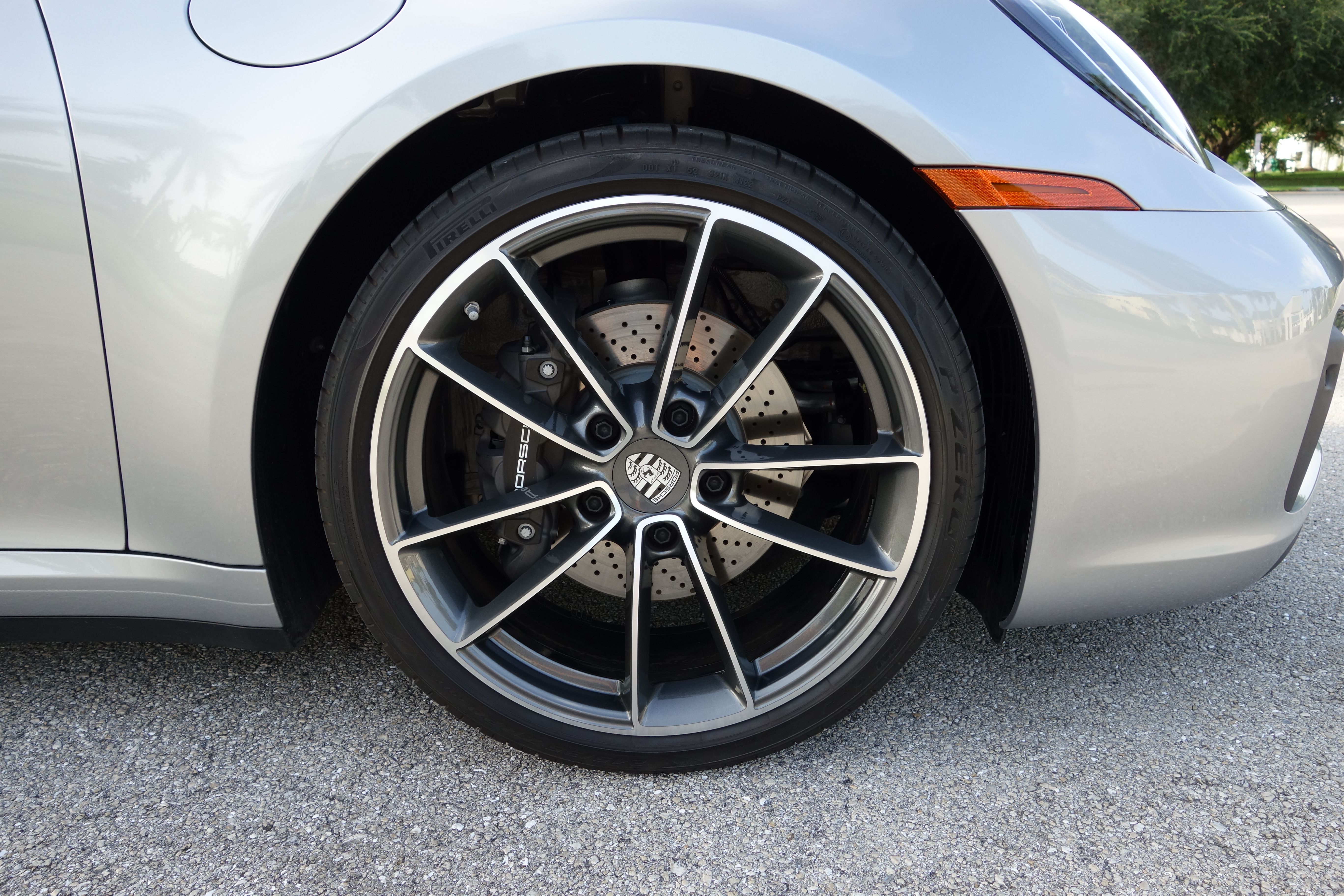 Used 2023 Porsche 911 Carrera image 17