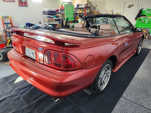 Used 1997 Ford Mustang GT image 10