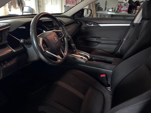Used 2021 Honda Civic EX image 4