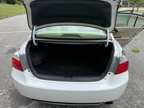 Used 2014 Honda Accord EX-L image 11
