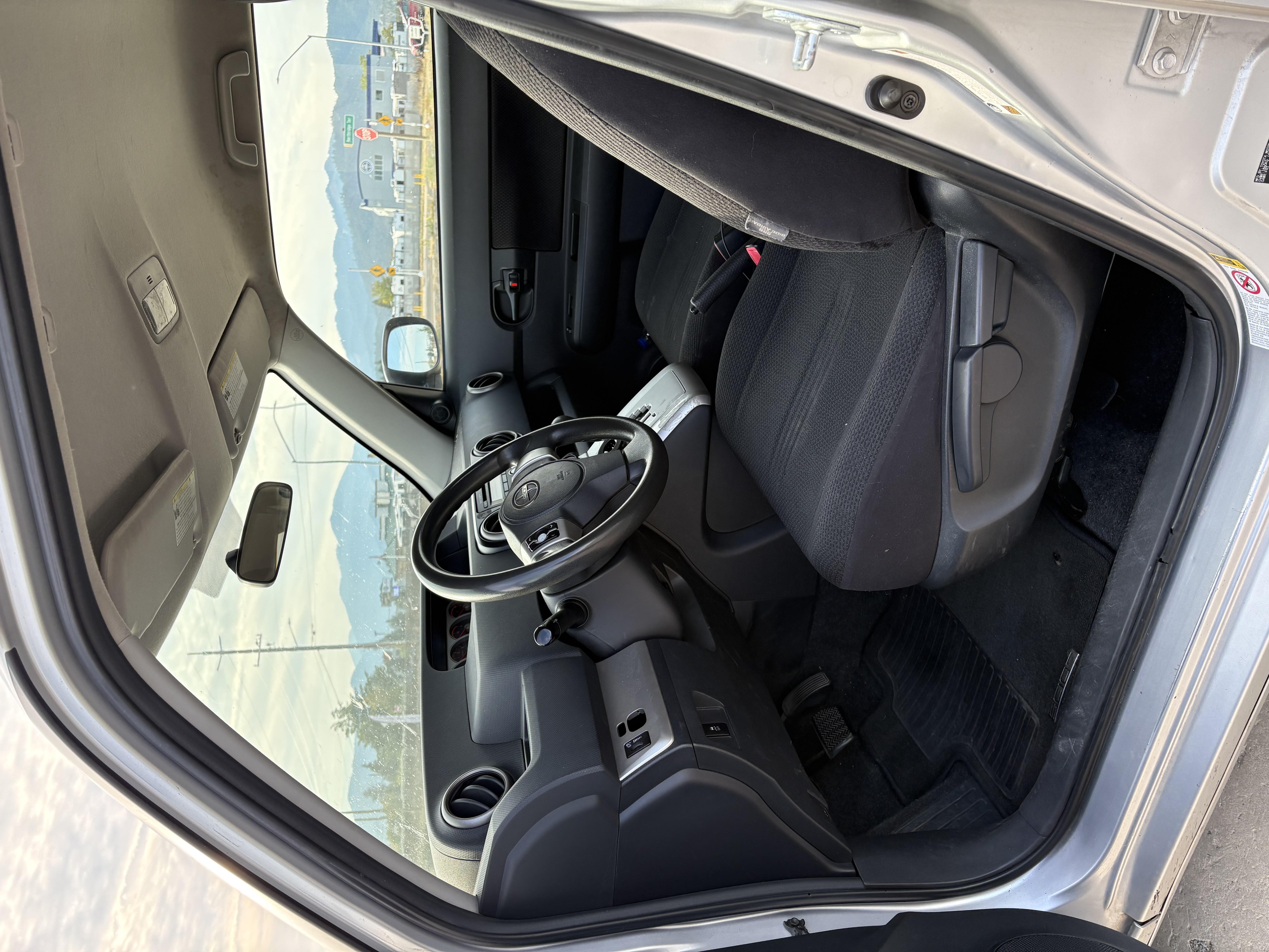 Used 2008 Scion xB FWD image 13