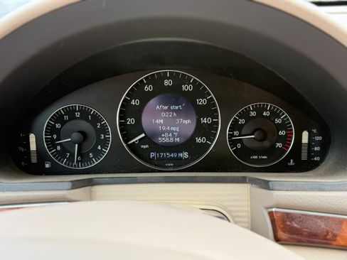 Used 2004 Mercedes-Benz E 320 4MATIC Wagon image 10