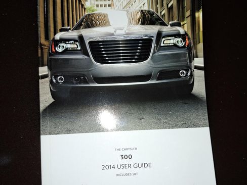 Used 2014 Chrysler 300 C w/ Light Group image 23