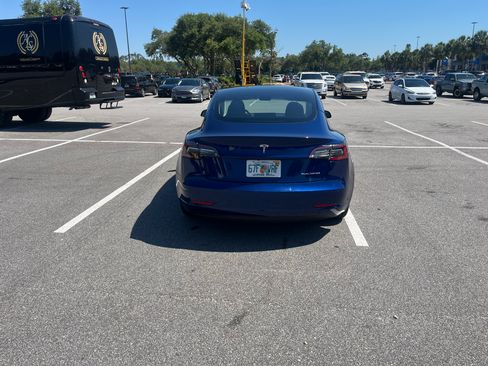 Used 2021 Tesla Model 3 Long Range AWD/4WD image 8
