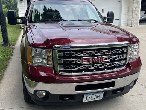 Used 2014 GMC Sierra 2500 SLT w/ SLT Convenience Package AWD/4WD image 5