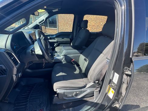 Used 2015 Ford F150 XLT w/ Equipment Group 302A Luxury image 9