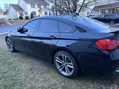 Used 2015 BMW 428i Gran Coupe xDrive w/ Premium Package AWD/4WD image 4