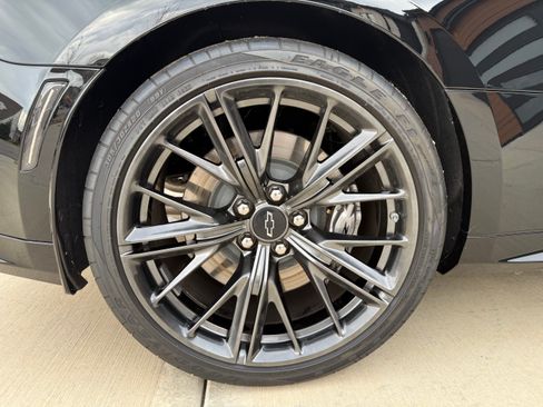 Used 2023 Chevrolet Camaro ZL1 image 17