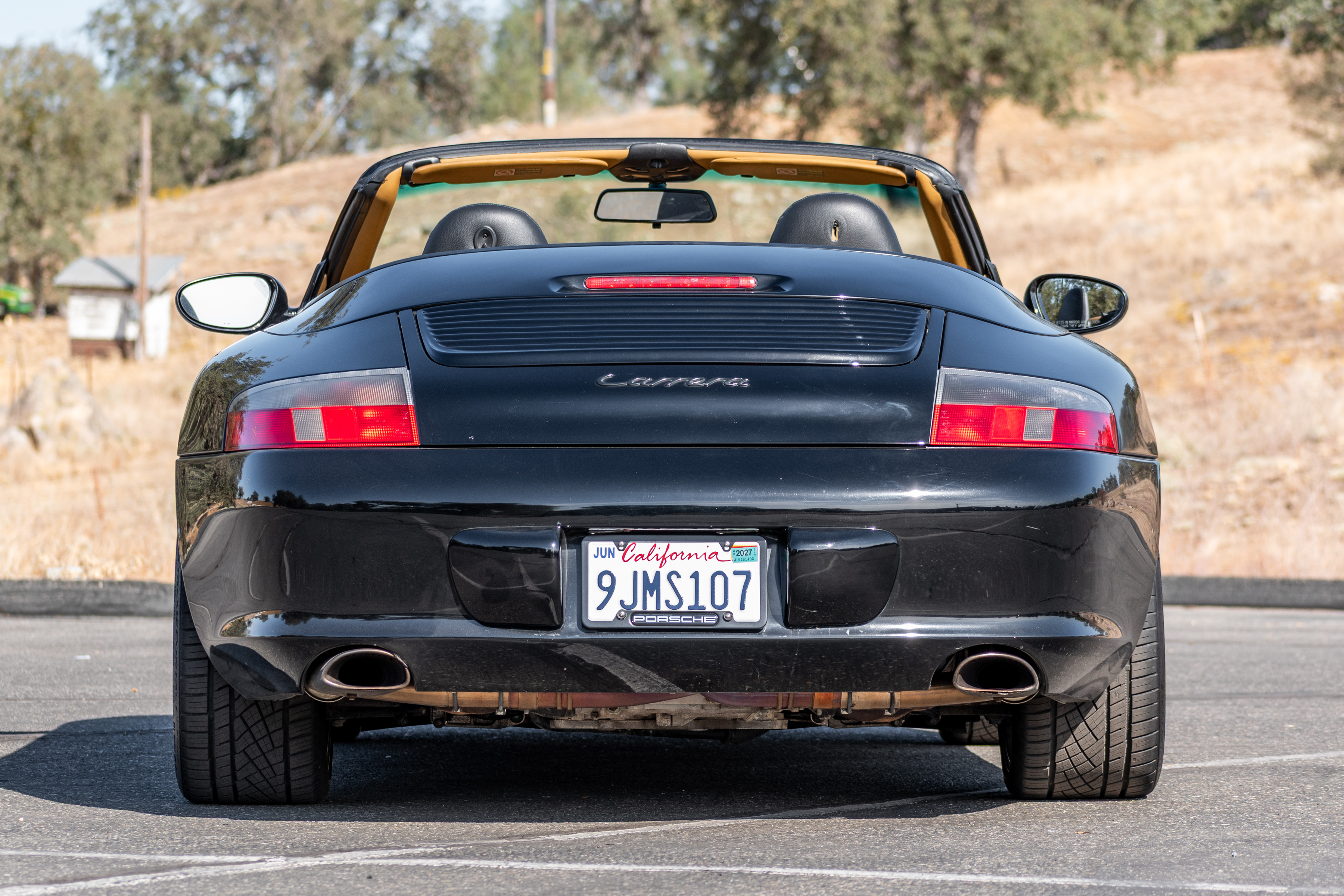 Used 2002 Porsche 911 Carrera 4 AWD/4WD image 4