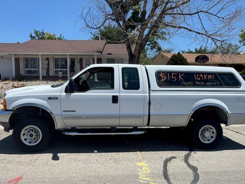 Used 2001 Ford F250 4x4 SuperCab Super Duty image 12