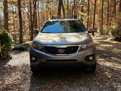 Used 2012 Kia Sorento EX w/ EX V6 Premium Pkg