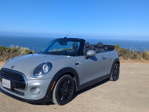 Used 2019 MINI Cooper Convertible FWD image 1