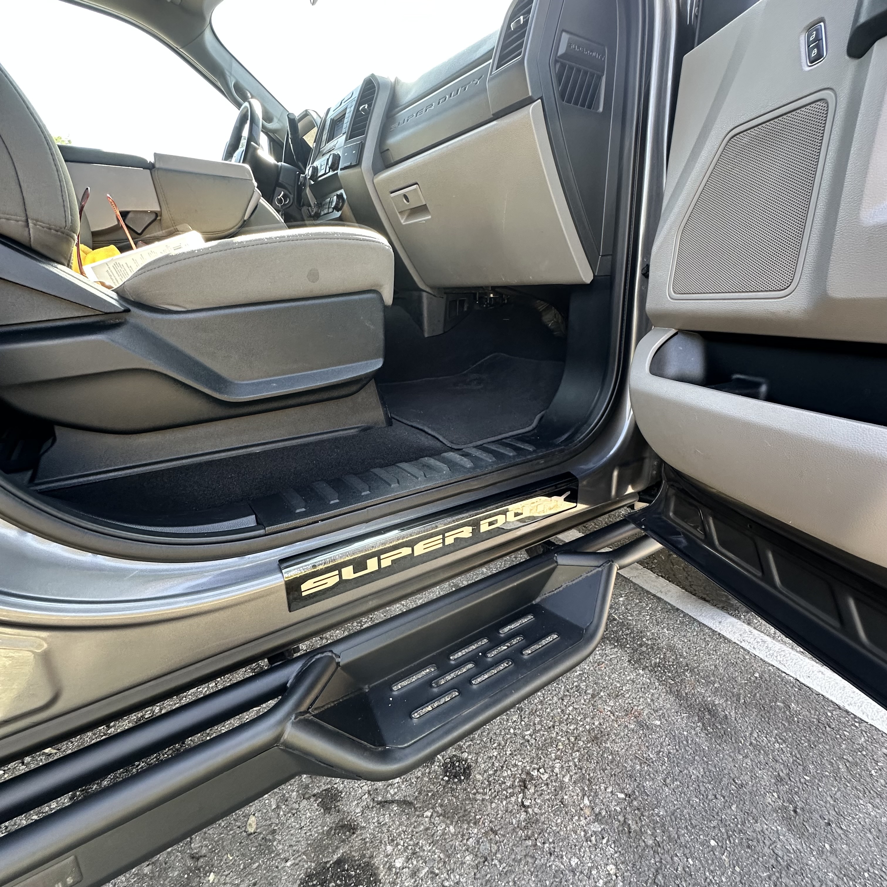 Used 2021 Ford F250 XL w/ STX Appearance Package AWD/4WD image 13
