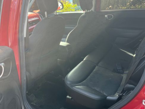Used 2019 FIAT 500L Pop FWD image 18