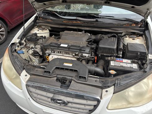 Used 2008 Hyundai Elantra SE FWD image 11