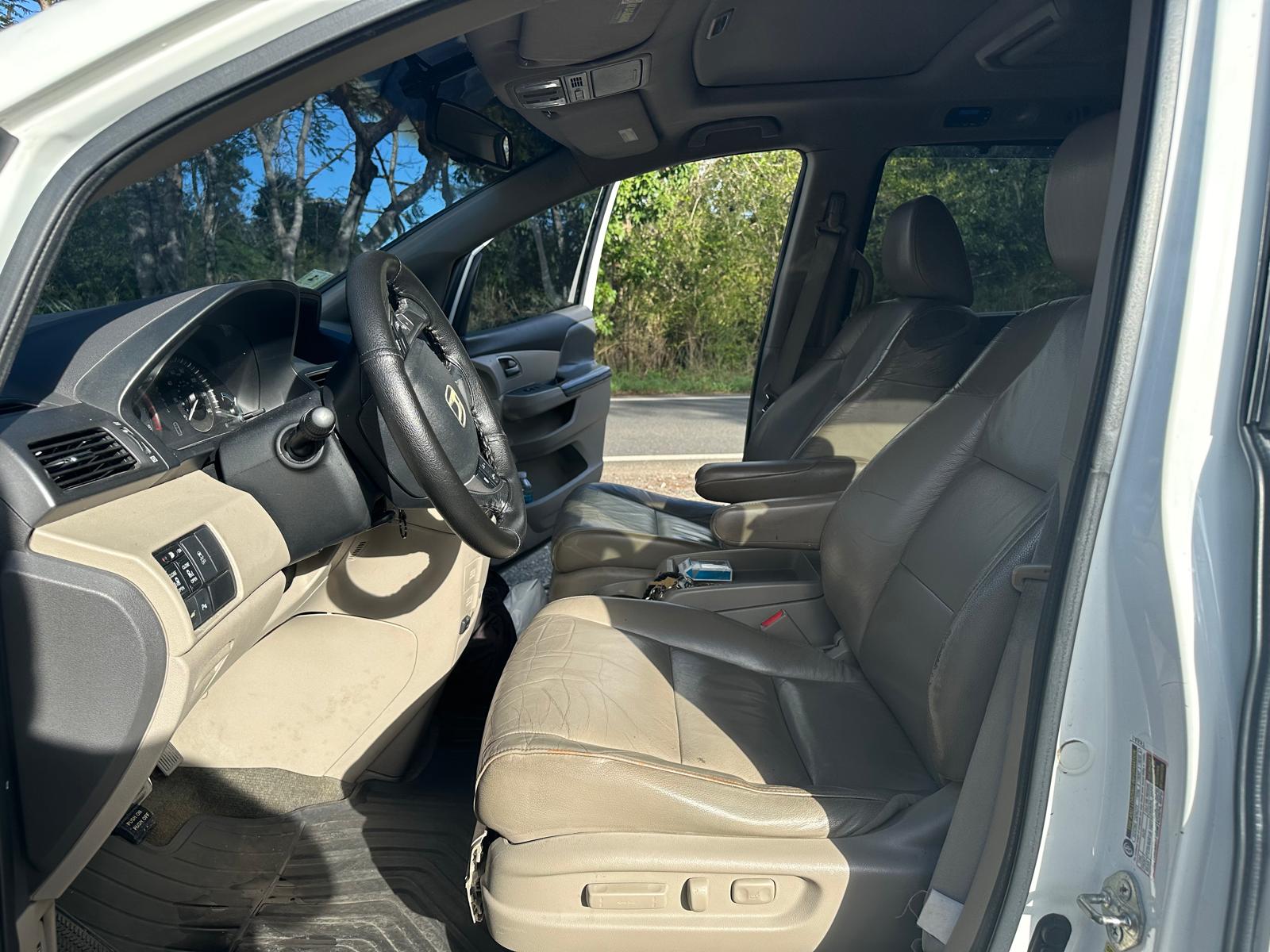 Used 2011 Honda Odyssey Touring image 10