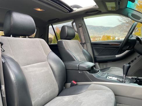 Used 2008 Toyota 4Runner Sport image 11