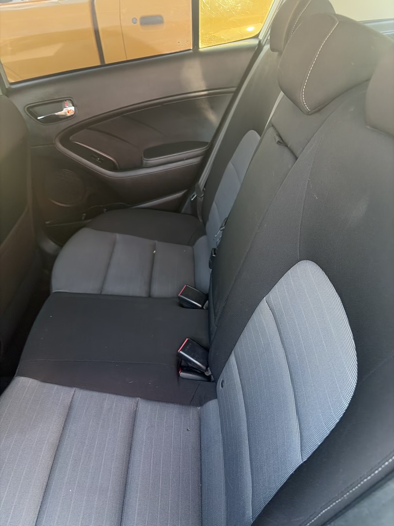 Used 2016 Kia Forte LX FWD image 11