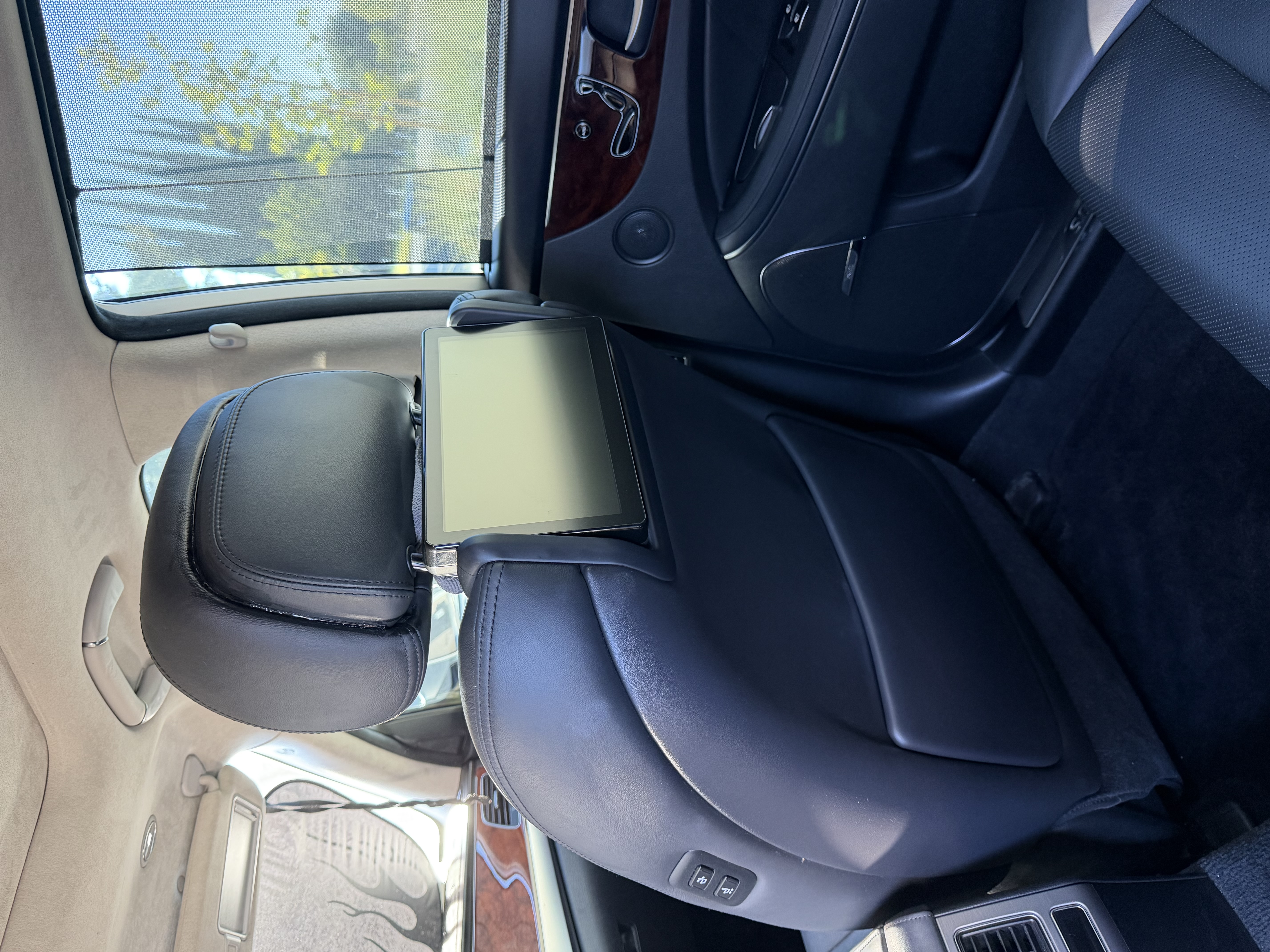Used 2015 Hyundai Equus Ultimate RWD image 20