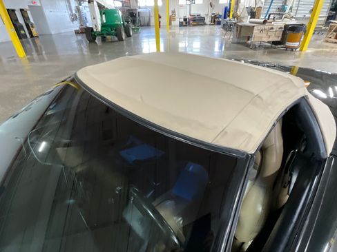 Used 2000 Chevrolet Corvette Convertible w/ Memory Pkg image 22