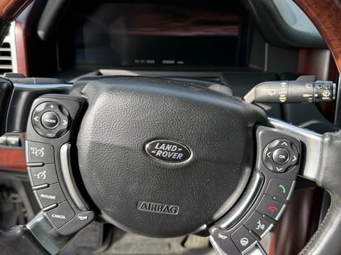 Used 2012 Land Rover Range Rover HSE LUX image 4