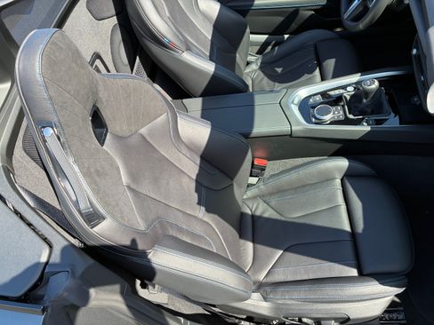 Used 2025 BMW Z4 M40i w/ Edition RWD image 19