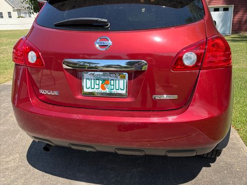 Used 2013 Nissan Rogue S w/ Special Edition Pkg image 4