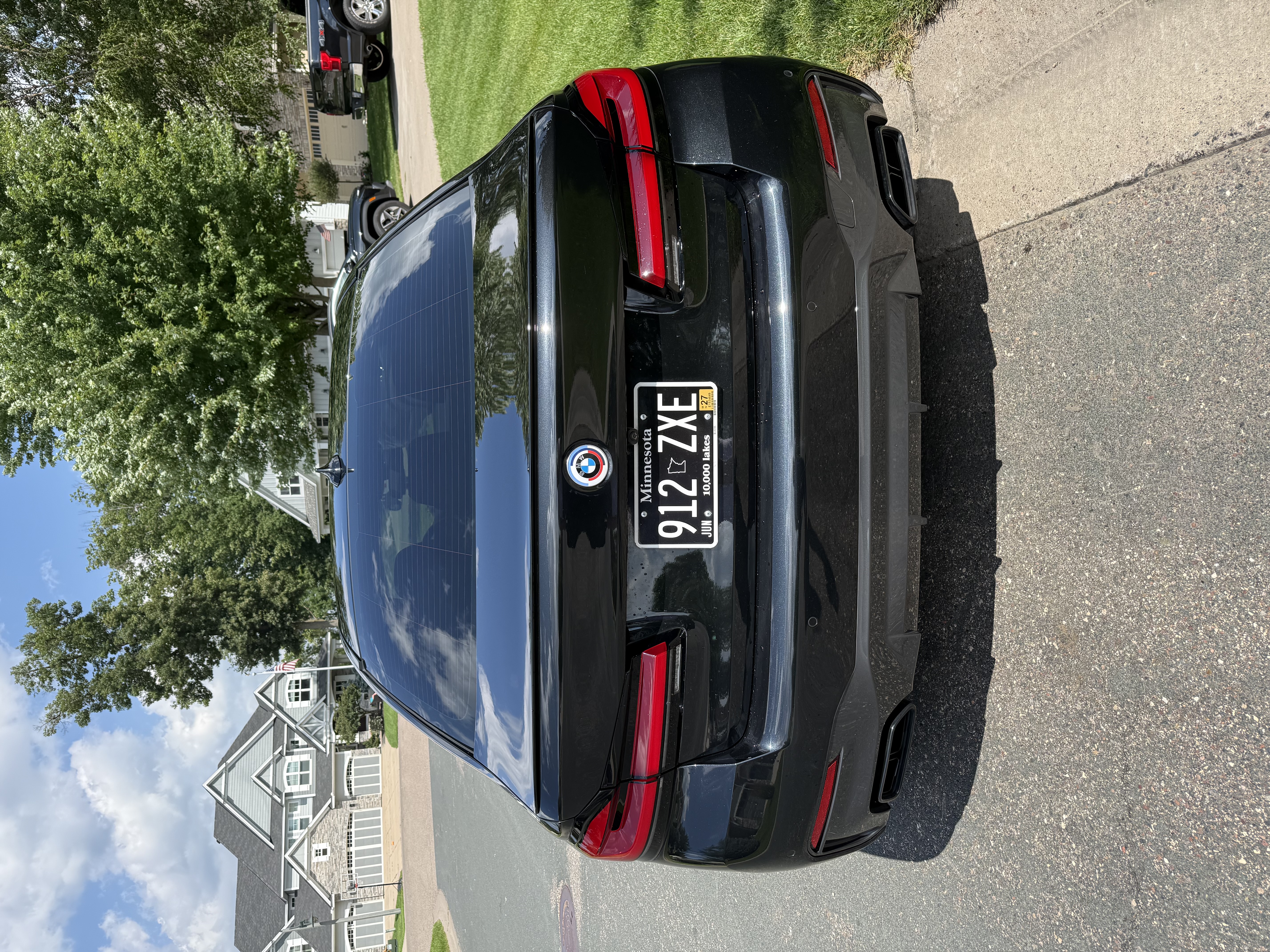 Used 2023 BMW M550i xDrive w/ Dynamic Handling Package AWD/4WD image 6