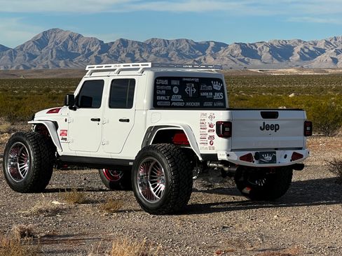 Used 2020 Jeep Gladiator Rubicon image 5