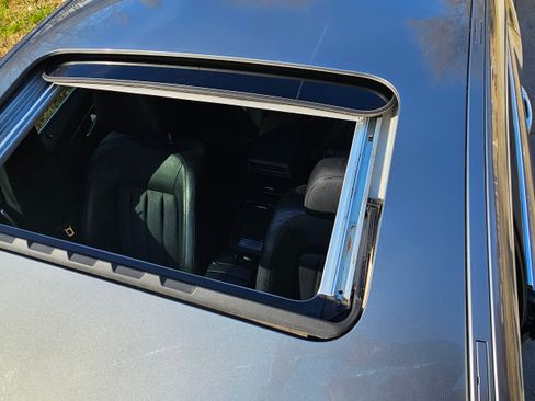 Used 2012 Mercedes-Benz CLS 550 image 10