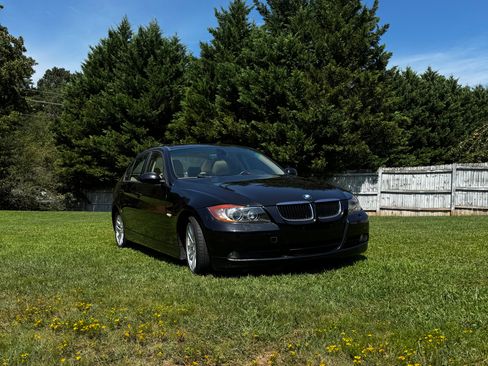 Used 2007 BMW 328xi Sedan AWD/4WD image 2