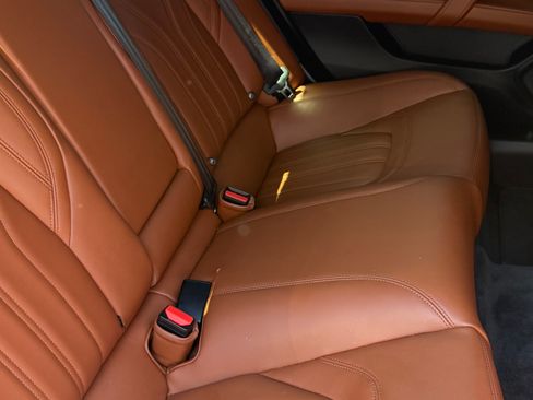 Used 2018 Maserati Quattroporte S RWD image 7