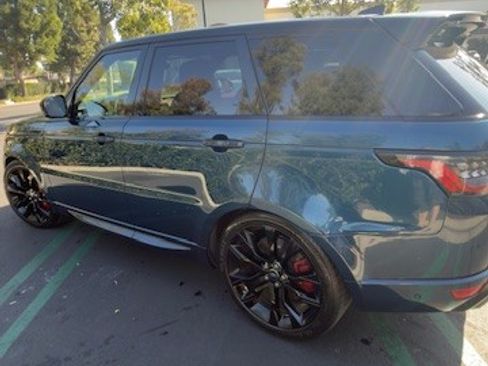 Used 2022 Land Rover Range Rover Sport HST image 19